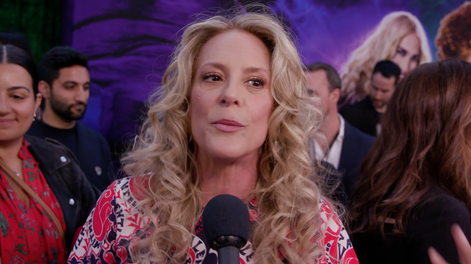 Hocus Pocus 2 World Premiere Anne Fletcher Interview Celebrity Wire